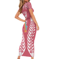 Personalised Kia Kaha Te Reo Maori Short Sleeve Bodycon Dress Hei Tiki Mix Koru - Pink LT7 - Polynesian Pride