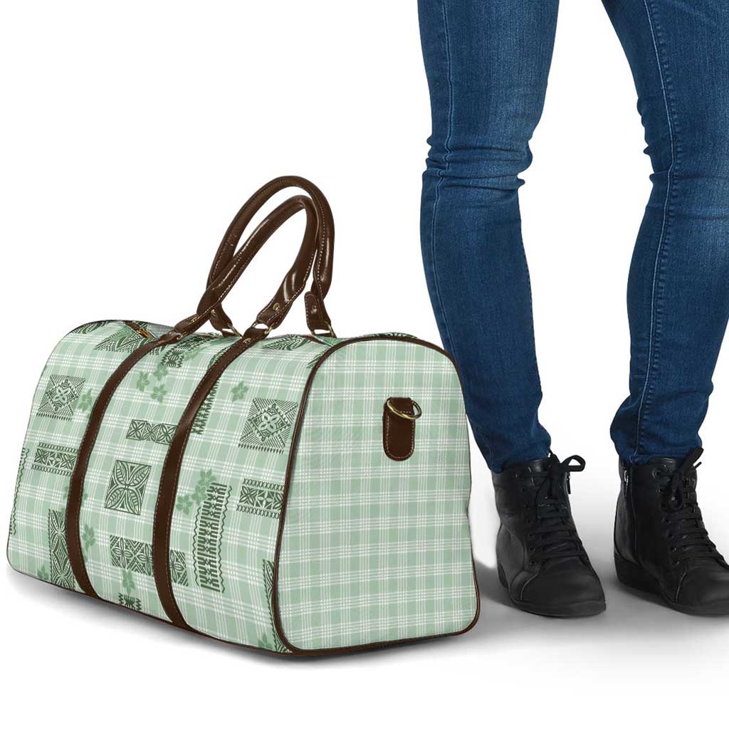 Hawaiian Quilt Tapa On Pastel Mint Palaka Motifs Travel Bag