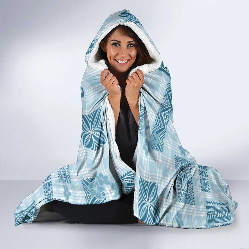 Hawaiian Quilt Tapa On Cold Blue Palaka Motifs Hooded Blanket