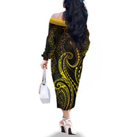 Polynesia Plumeria Lei Family Matching Off The Shoulder Long Sleeve Dress and Hawaiian Shirt Black Gold Curves Motif LT7 - Polynesian Pride