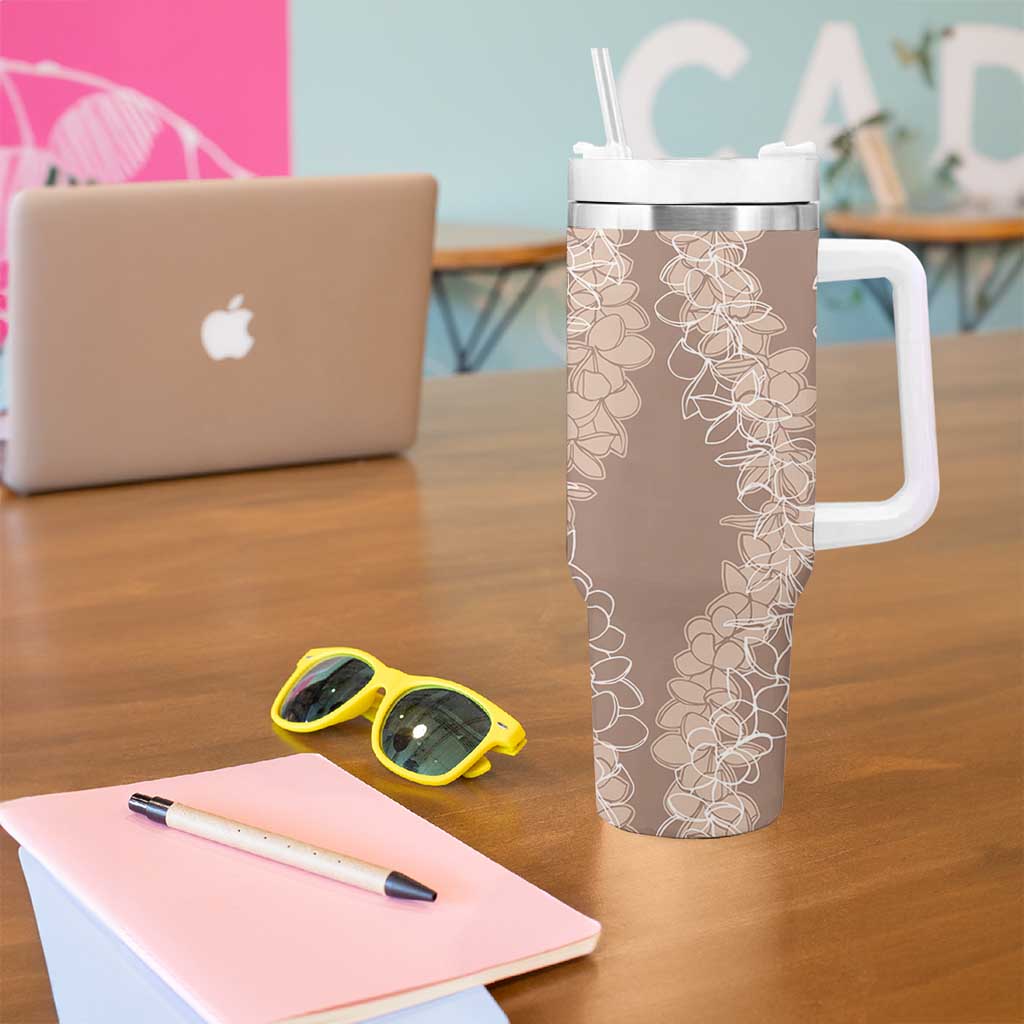 Polynesia Plumeria Lei Tumbler With Handle Beige Curves Motif