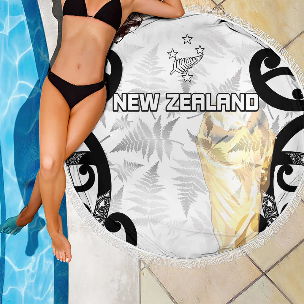 New Zealand WC2026 White Beach Blanket Silver Fern LT7 - Polynesian Pride