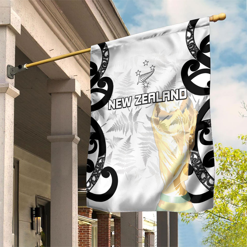 New Zealand WC2026 White Garden Flag Silver Fern LT7 House Flag White - Polynesian Pride