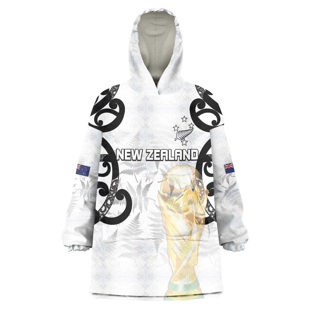 New Zealand WC2026 Custom White Wearable Blanket Hoodie Silver Fern LT7 One Size White - Polynesian Pride