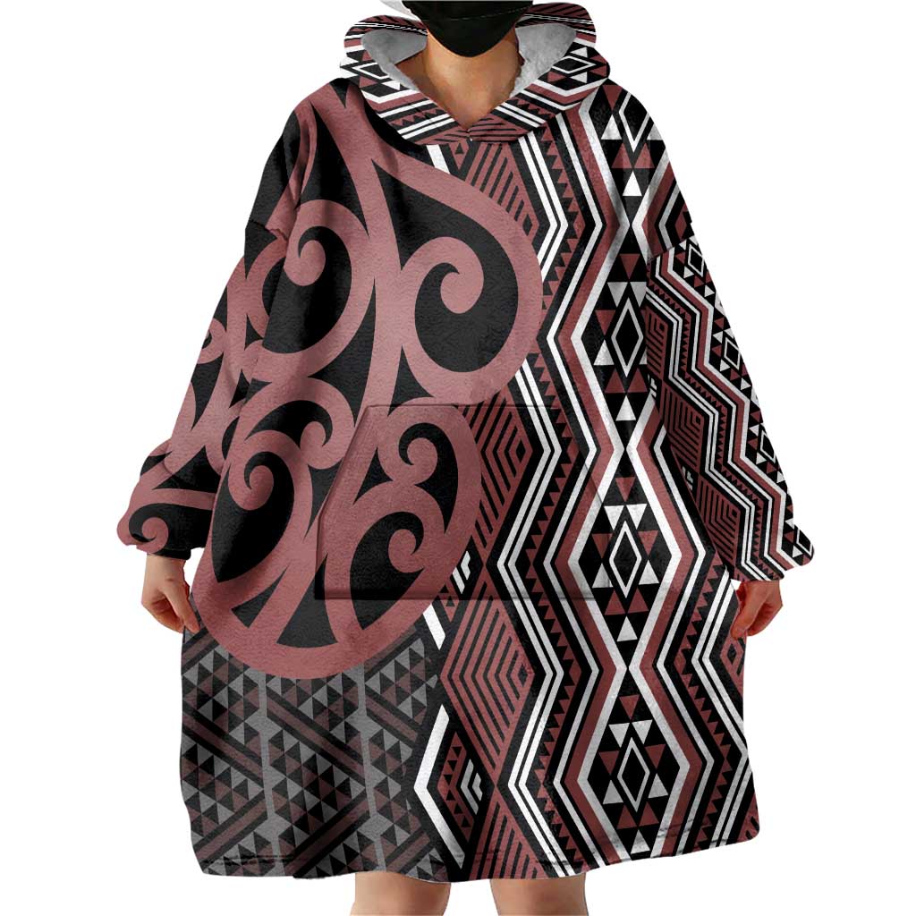 Maori Taniko Patterns Wearable Blanket Hoodie Brown Patiki Motifs Mix Whakairo Ngaru LT7 - Polynesian Pride