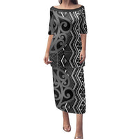 Maori Taniko Patterns Family Matching Puletasi and Hawaiian Shirt Black Patiki Motifs Mix Whakairo Ngaru LT7 Mom's Dress Black - Polynesian Pride