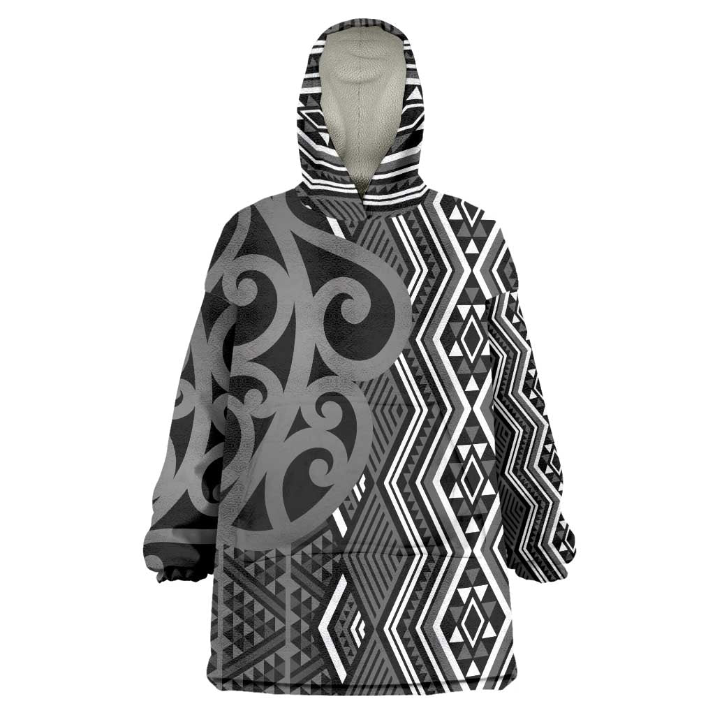 Maori Taniko Patterns Wearable Blanket Hoodie Black Patiki Motifs Mix Whakairo Ngaru LT7 One Size Black - Polynesian Pride