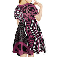 Maori Taniko Patterns Kid Short Sleeve Dress Pink Patiki Motifs Mix Whakairo Ngaru LT7 - Polynesian Pride