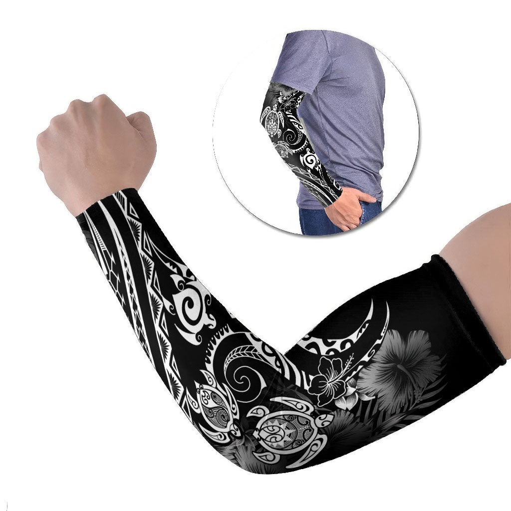 Aloha Hawaii Turtles Floral Arm Sleeves Obsidian Glaze LT7 Set of 2 Black - Polynesian Pride
