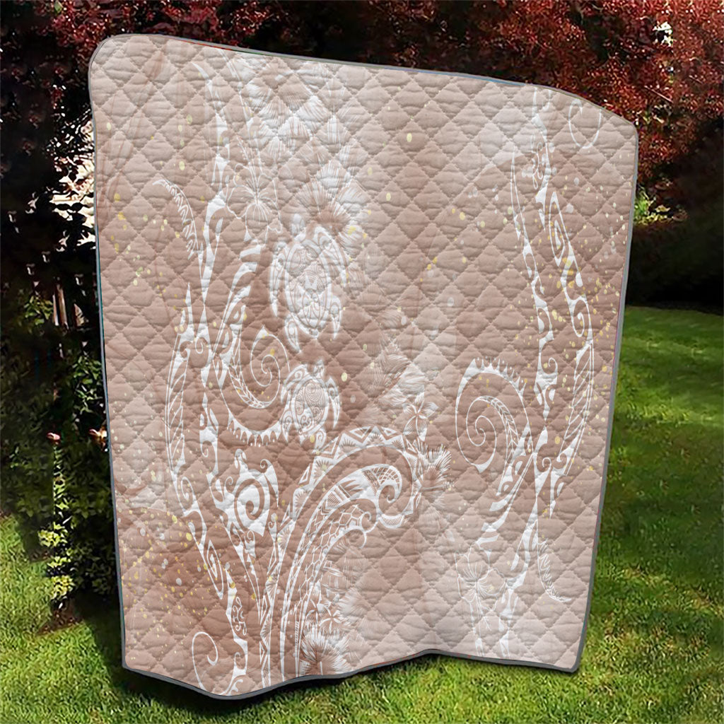 Aloha Hawaii Turtles Floral Quilt Taupe Marbles Glaze