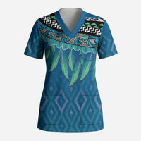 Aotearoa Maori Ngati Kahungunu Iwi Paua Blue Scrub Top Korowai Tukutuku Kaokao Motifs LT7 Adult Green Blue - Polynesian Pride