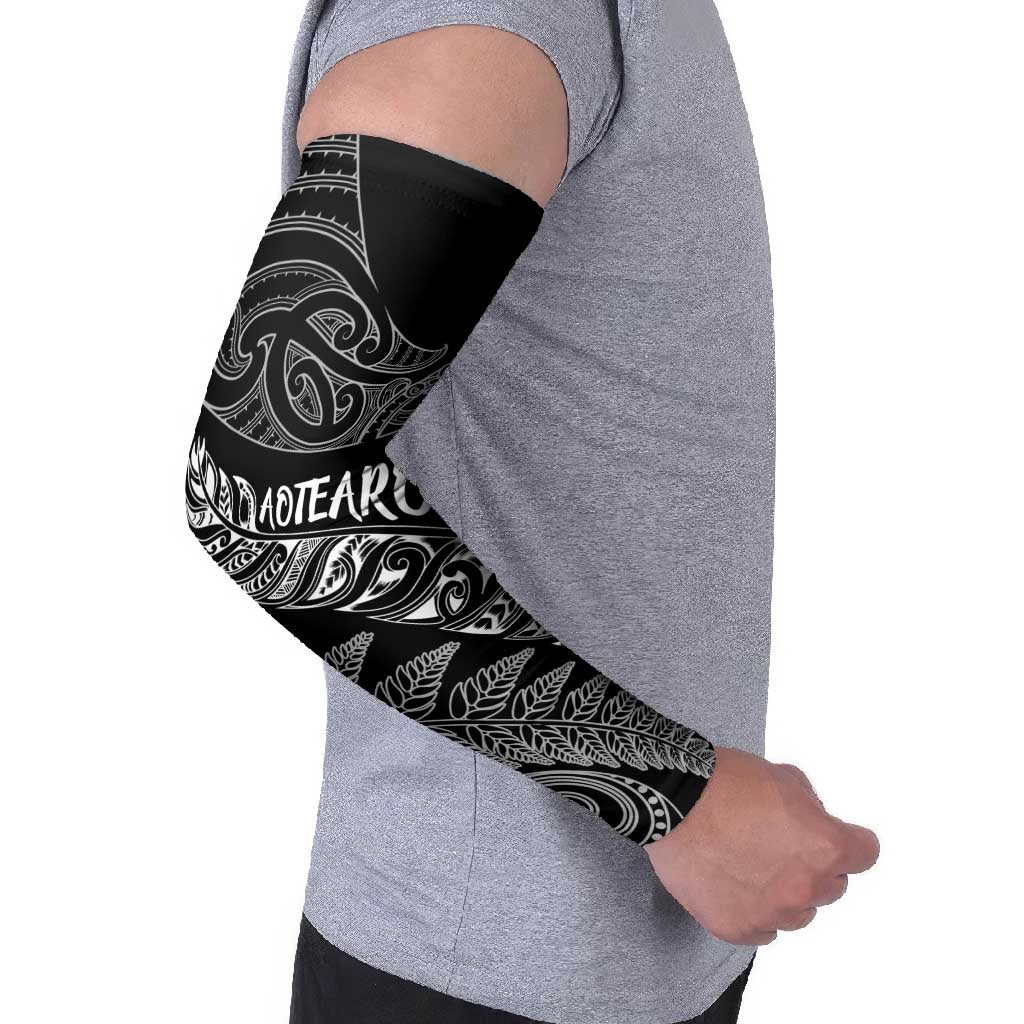 Aotearoa Personalized Lawn Bowls Maori Arm Sleeves New Zealand Black Tribal Silver Fern LT7 - Polynesian Pride