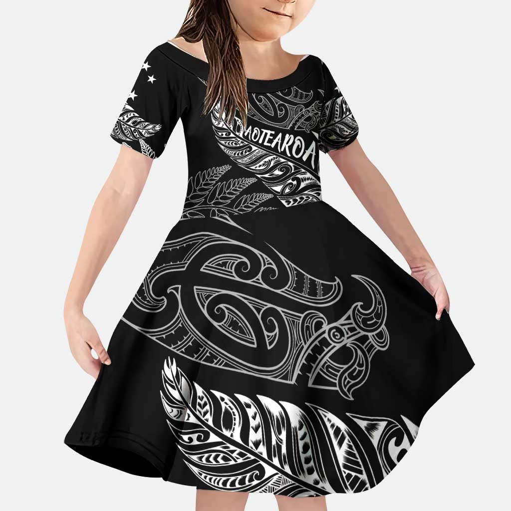 Aotearoa Personalized Lawn Bowls Maori Family Matching Off The Shoulder Long Sleeve Dress and Hawaiian Shirt New Zealand Black Tribal Silver Fern LT7 Daughter's Dress Black - Polynesian Pride