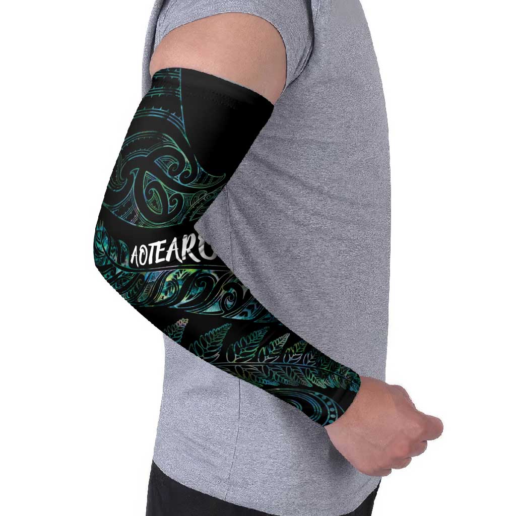 Aotearoa Personalized Lawn Bowls Maori Arm Sleeves New Zealand Paua Shell Tribal Silver Fern LT7 - Polynesian Pride