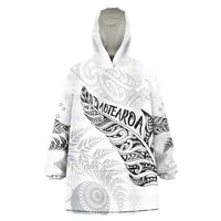 Aotearoa Personalized Lawn Bowls Maori Wearable Blanket Hoodie New Zealand White Tribal Silver Fern LT7 One Size White - Polynesian Pride