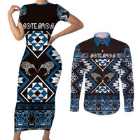 Personalised Taniko Motifs Aotearoa Couples Matching Short Sleeve Bodycon Dress and Long Sleeve Button Shirt Waitangi Kowhaiwhai Kiwi - Blue LT7 Blue - Polynesian Pride