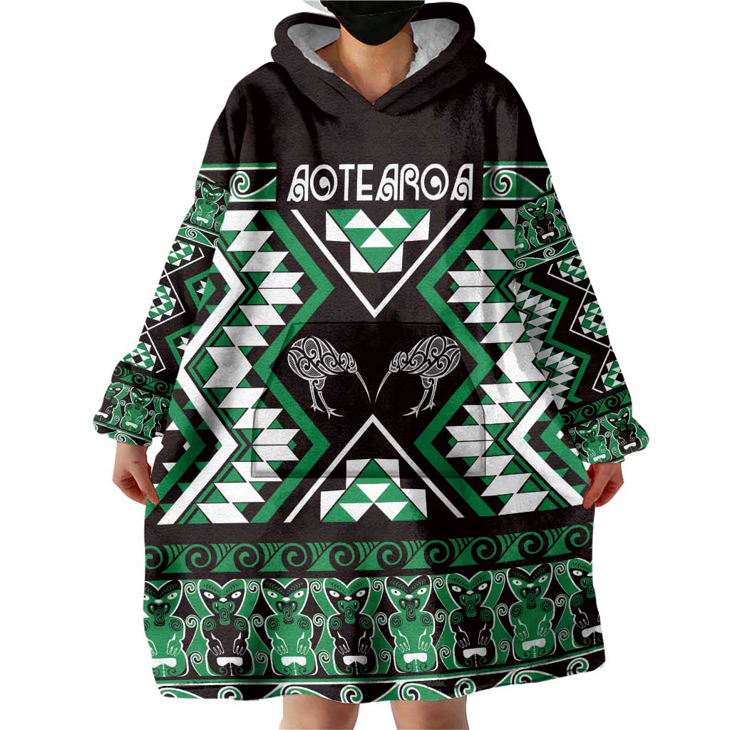 Personalised Taniko Motifs Aotearoa Wearable Blanket Hoodie Waitangi Kowhaiwhai Kiwi - Green LT7 - Polynesian Pride