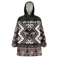 Personalised Taniko Motifs Aotearoa Wearable Blanket Hoodie Waitangi Kowhaiwhai Kiwi - Mocha LT7 One Size Mocha - Polynesian Pride