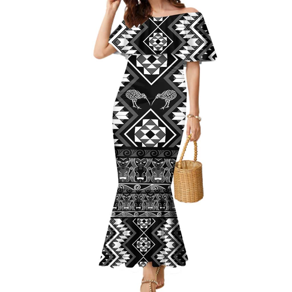 Personalised Taniko Motifs Aotearoa Family Matching Mermaid Dress and Hawaiian Shirt Waitangi Kowhaiwhai Kiwi - Monochrome LT7 Mom's Dress Grey - Polynesian Pride