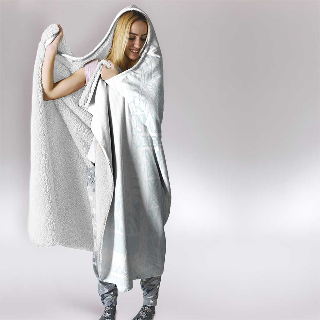 Samoa Lotu Tamaiti Mamanu Siapo Hooded Blanket Off White Plumeria - Polynesian Pride