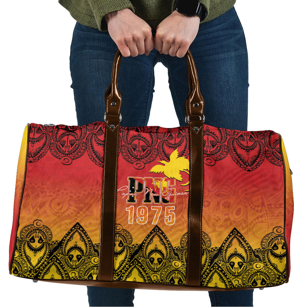 Papua New Guinea 1975 To The Future Travel Bag Sepik Masks LT7 Red - Polynesian Pride