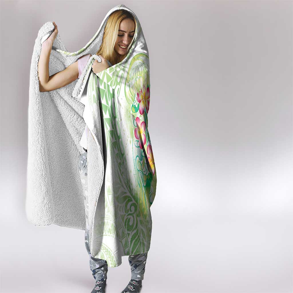 Summer Green Polynesian Jellyfish Hooded Blanket Watercolor Glows - Polynesian Pride