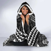Maori Tukutuku Taniko Motifs Hooded Blanket Black Poutama Mix Kowhaiwhai LT7 - Polynesian Pride