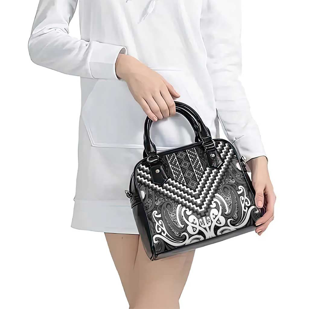 Maori Tukutuku Taniko Motifs Shoulder Handbag Black Poutama Mix Kowhaiwhai