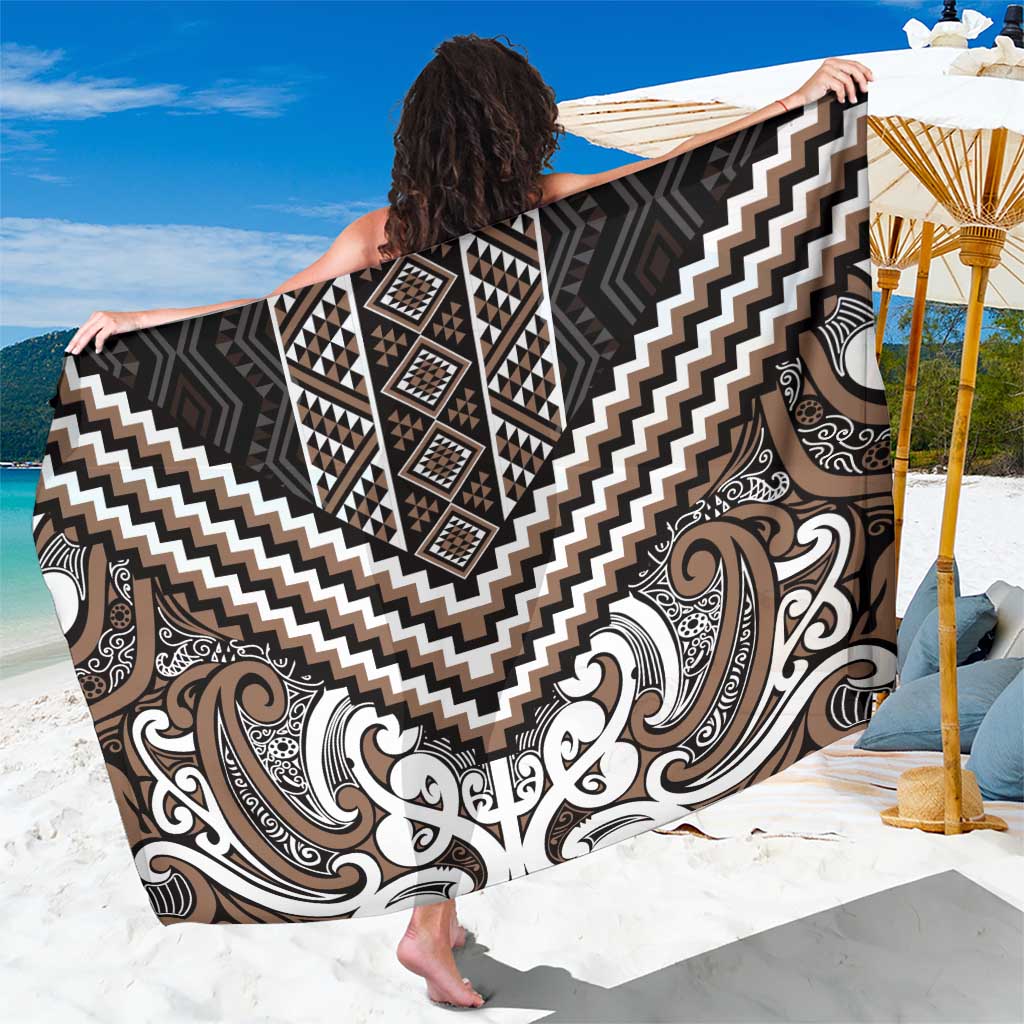 Maori Tukutuku Taniko Motifs Sarong Brown Poutama Mix Kowhaiwhai LT7 One Size 44 x 66 inches Brown - Polynesian Pride