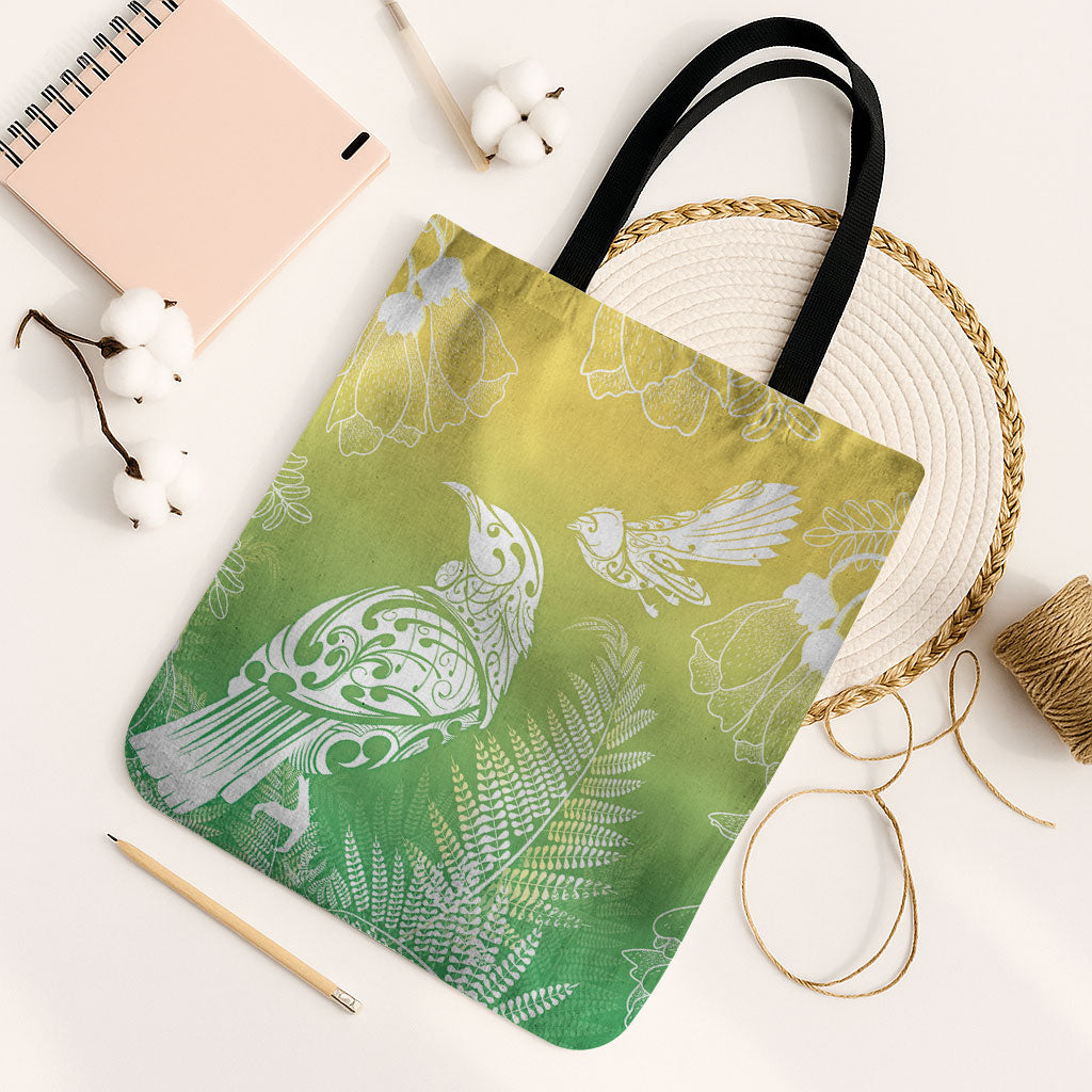 Aotearoa Maori Mahuru Tui With Pikawakawa Tote Bag Spring Time LT7 Black Strap One Size Green - Polynesian Pride