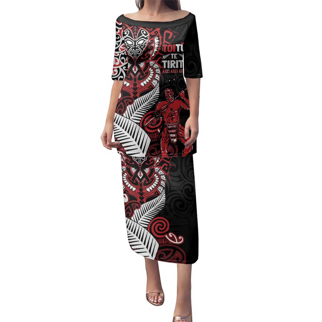Aotearoa Toitu Te Tiriti Family Matching Puletasi and Hawaiian Shirt Whakairo Wheku LT7 Mom's Dress Black - Polynesian Pride