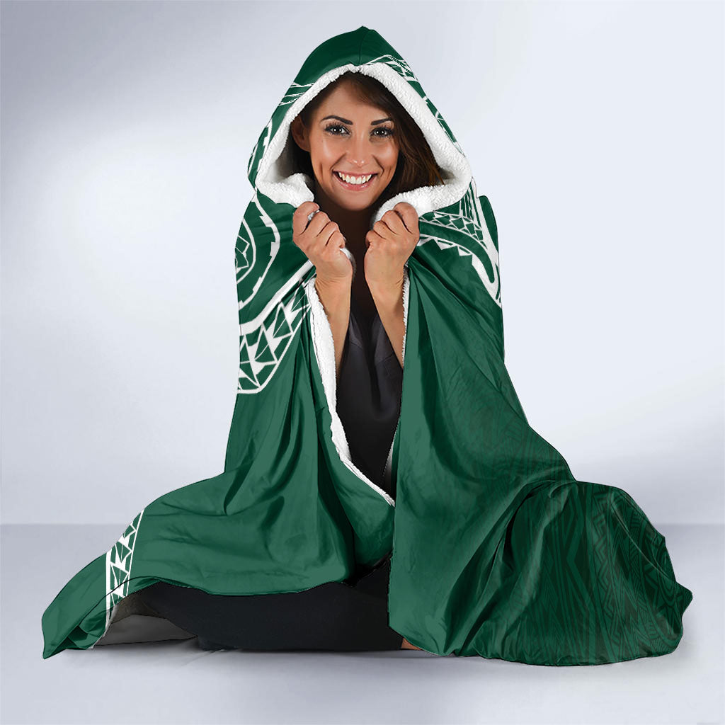 Hawaii Rainbow Warriors Alumni Hooded Blanket Ti Maile Lei - Glory For The Warriors