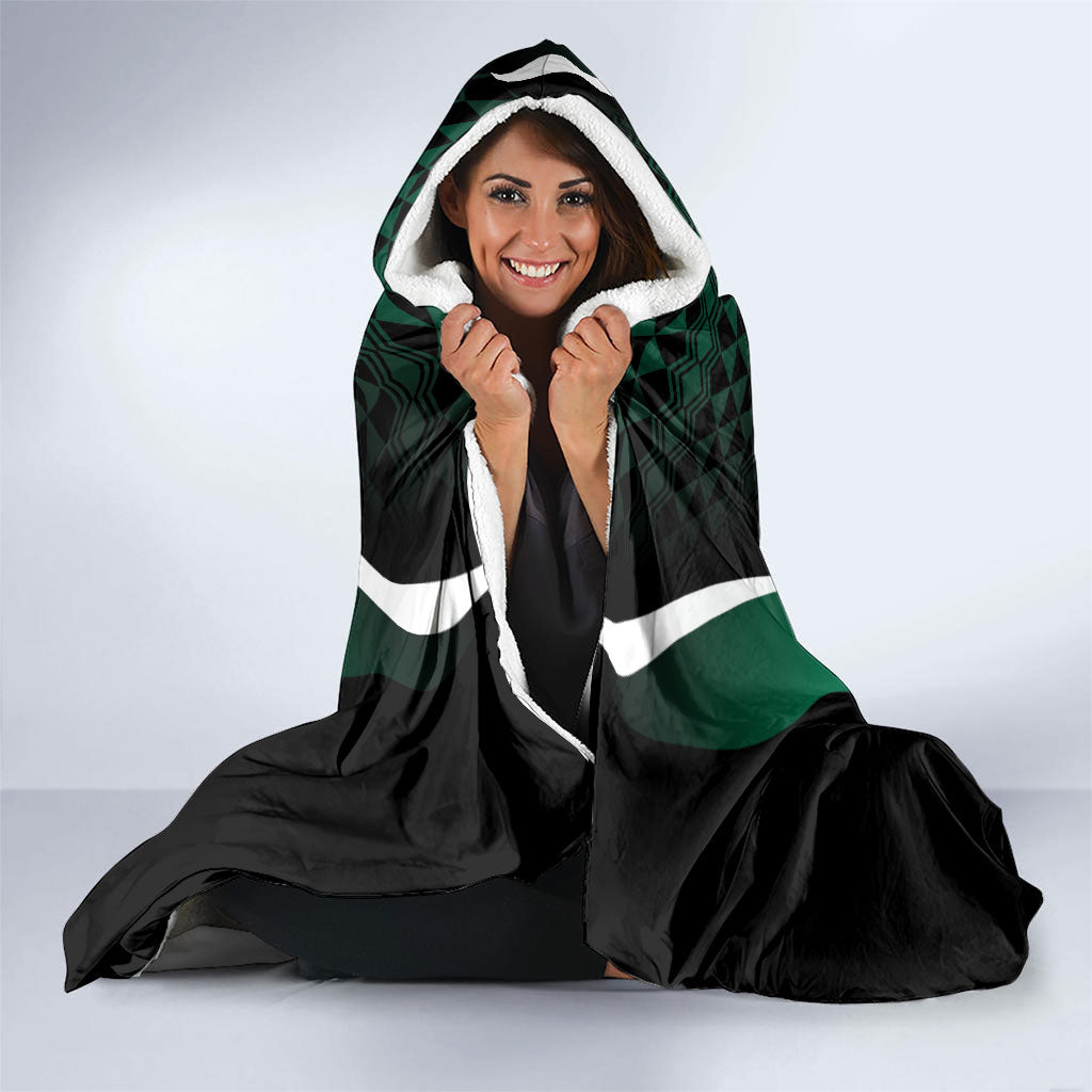 Hawaii Rainbow Warriors La'au Pama Hooded Blanket