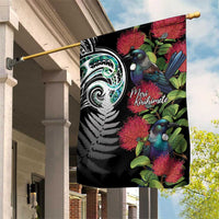 Meri Kirihimete New Zealand Garden Flag Tui on Pohutukawa LT7 House Flag Black - Polynesian Pride