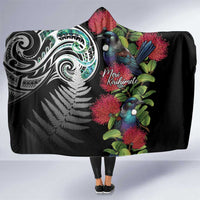 Meri Kirihimete New Zealand Hooded Blanket Tui on Pohutukawa LT7 One Size Black - Polynesian Pride