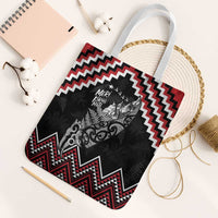 New Zealand Christmas Taniko Poutama Tote Bag Mountainscape Maori Fern LT7 White Strap One Size Black - Polynesian Pride