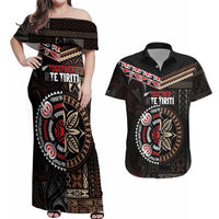 Aotearoa and Samoa Together For Te Tiriti Couples Matching Off Shoulder Maxi Dress and Hawaiian Shirt Kowhaiwhai Mix Siapo LT7 Black - Polynesian Pride