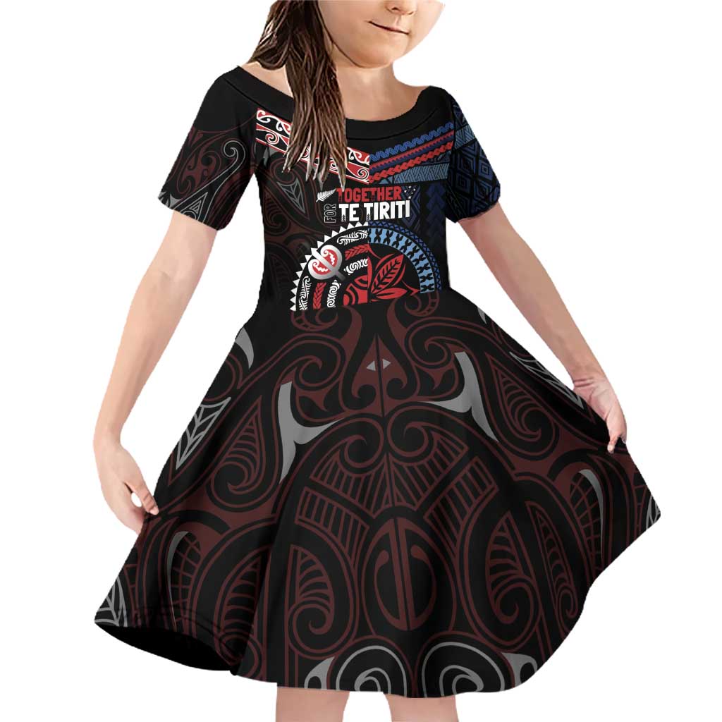 Aotearoa and Samoa Together For Te Tiriti Family Matching Off Shoulder Short Dress and Hawaiian Shirt Kowhaiwhai Mix Siapo - Flag Color LT7 Daughter's Dress Black - Polynesian Pride