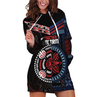 Aotearoa and Samoa Together For Te Tiriti Hoodie Dress Kowhaiwhai Mix Siapo - Flag Color LT7 Black - Polynesian Pride