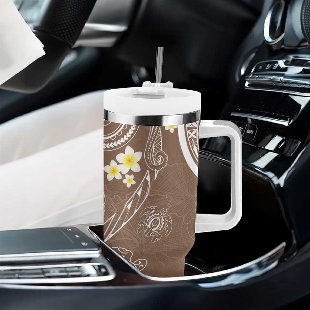 Polynesia Tribal Tumbler With Handle Mocha Plumeria Tentacles