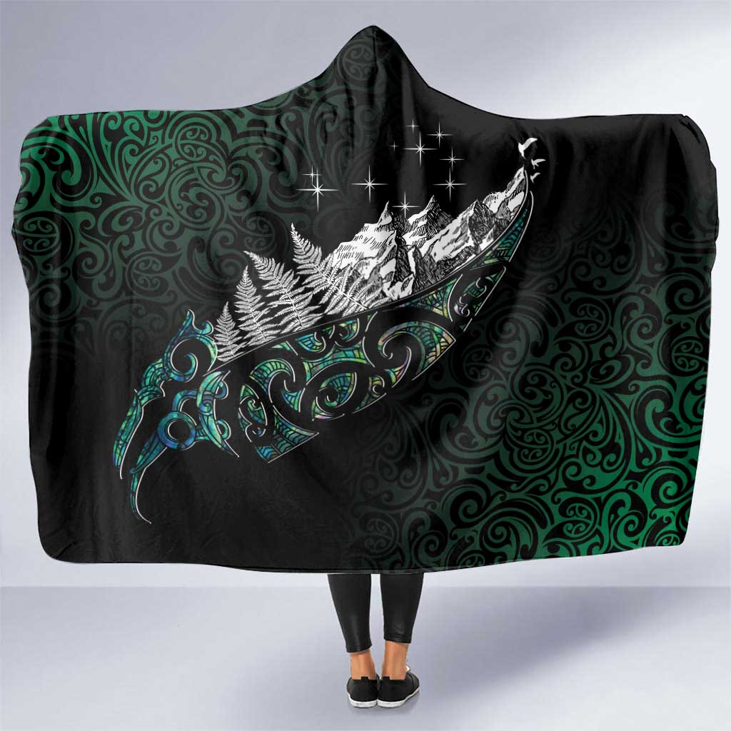 Maori Matariki Hooded Blanket Landscape Styled Fern - Paua Shell LT7 One Size Green - Polynesian Pride
