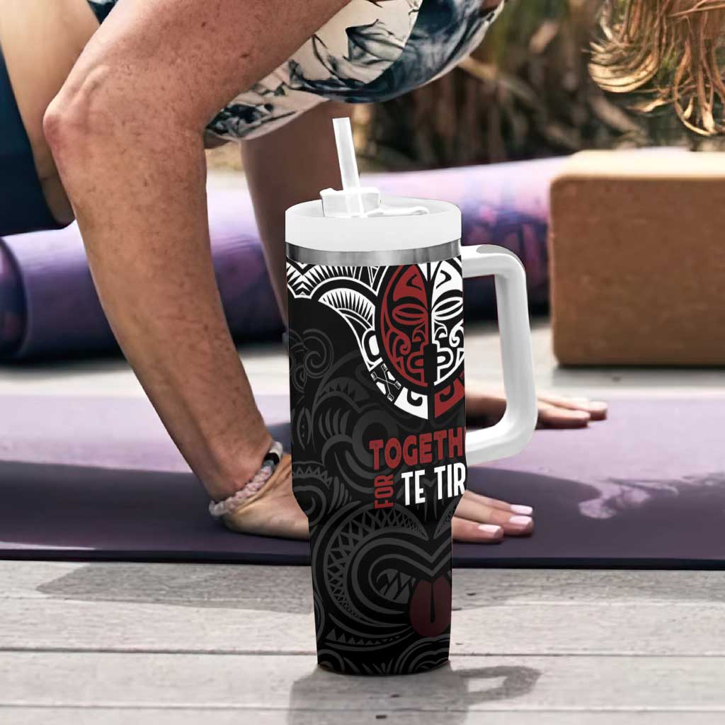 Maori Hongi Toitu Te Tiriti Tumbler With Handle Tangata Tiriti Stand With Tangata Whenua LT7 - Polynesian Pride