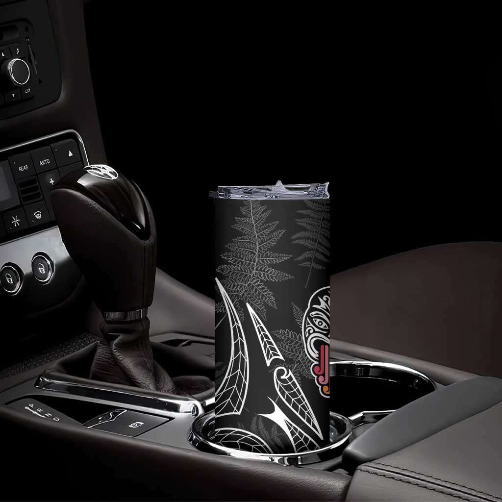Kia Hara Te reo Maori Skinny Tumbler Manaia Moko Pattern