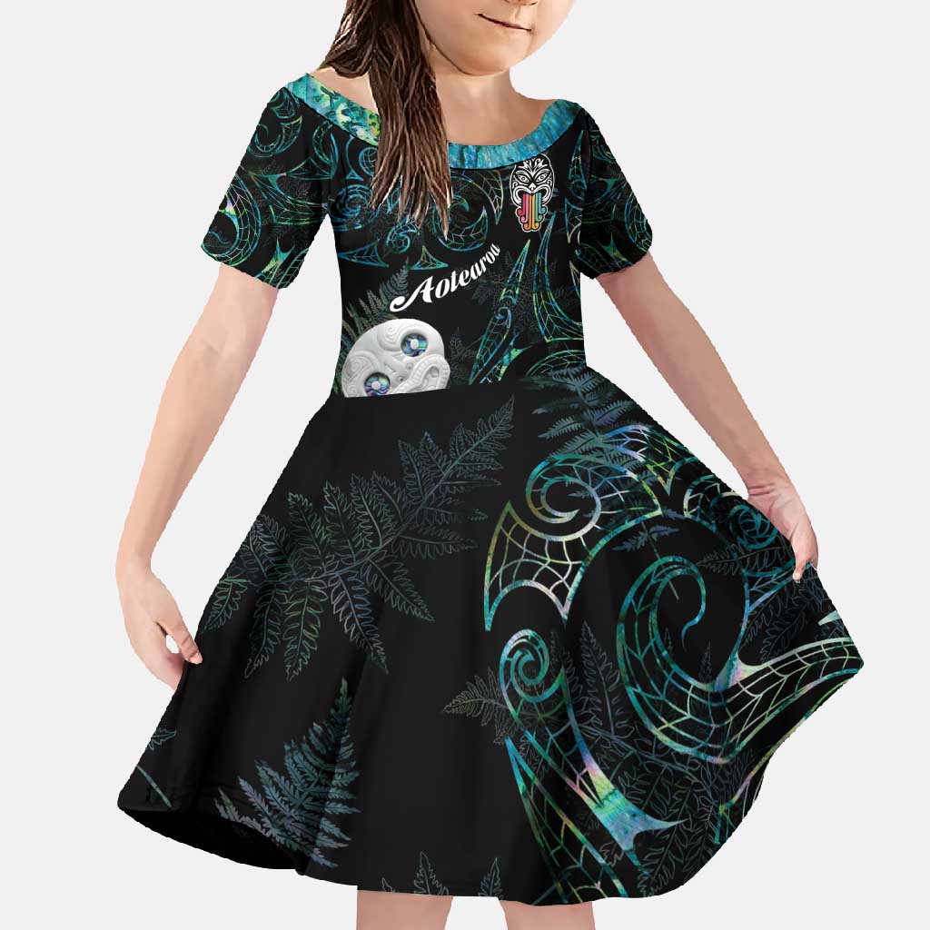 Kia Hara Te reo Maori Family Matching Long Sleeve Bodycon Dress and Hawaiian Shirt Manaia Moko Mix Paua Shell LT7 Daughter's Dress Green - Polynesian Pride