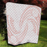 White Sunday Lotu Tamaiti Quilt Polynesian Wave Pastel Blush LT9 - Polynesian Pride