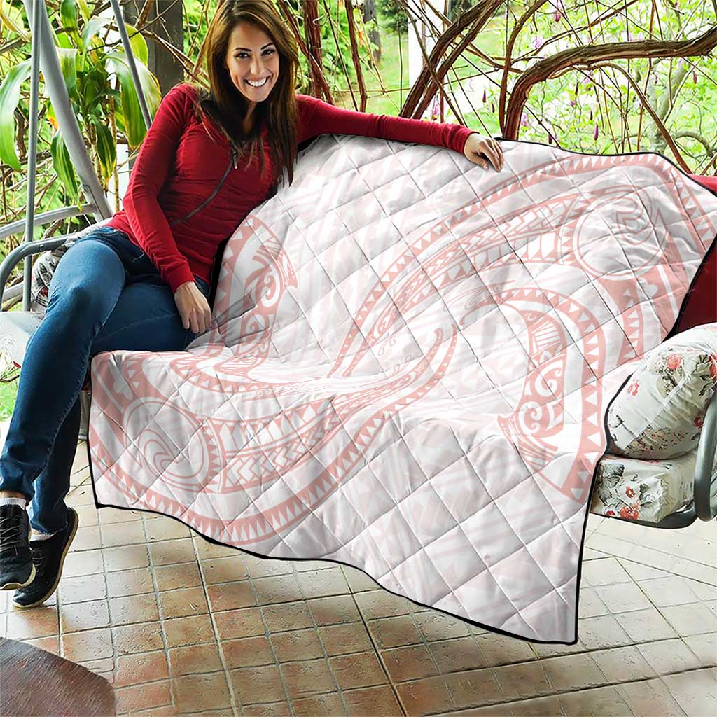 White Sunday Lotu Tamaiti Quilt Polynesian Wave Pastel Blush LT9 - Polynesian Pride