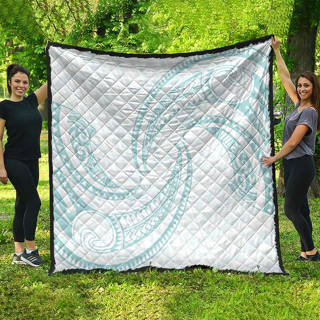 White Sunday Lotu Tamaiti Quilt Polynesian Wave Pastel Cyan - Polynesian Pride