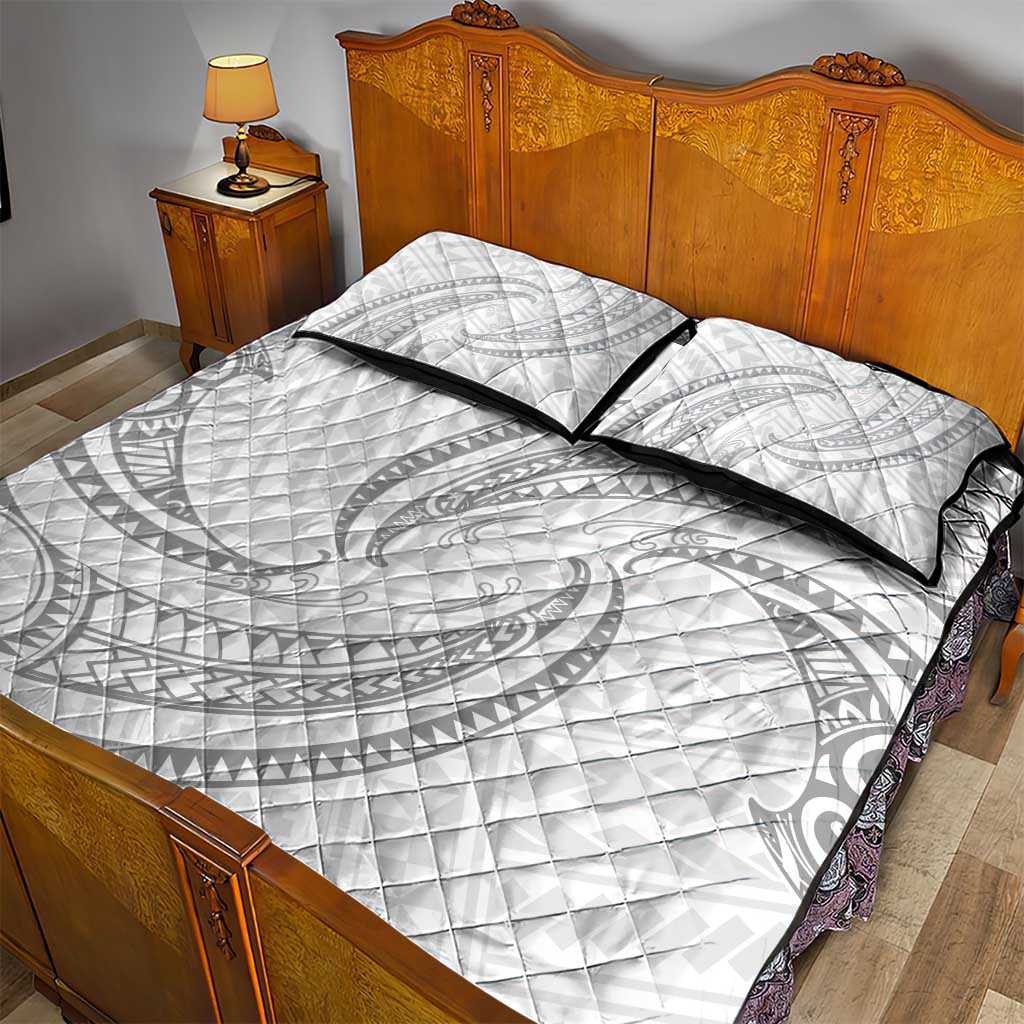 White Sunday Lotu Tamaiti Quilt Bed Set Polynesian Wave Pastel Gray - Polynesian Pride