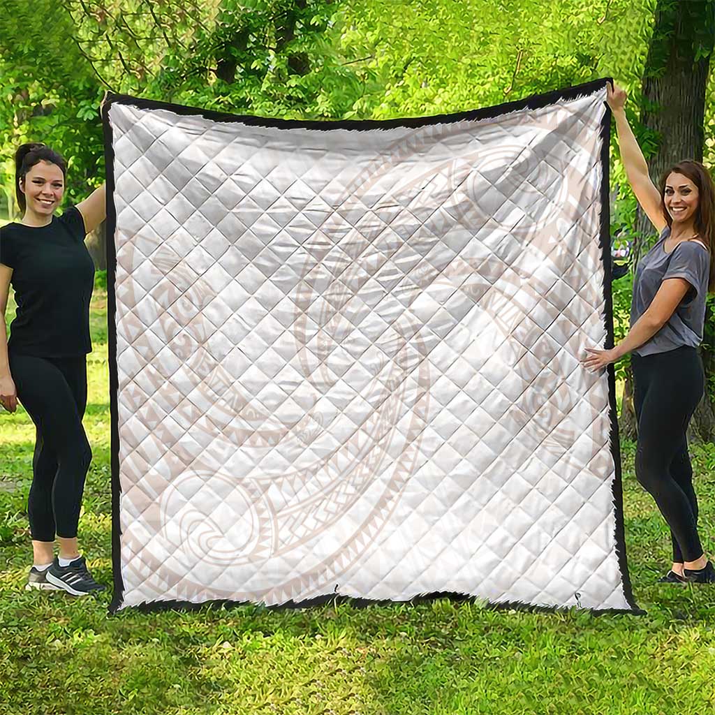 White Sunday Lotu Tamaiti Quilt Polynesian Wave Pastel Nude - Polynesian Pride