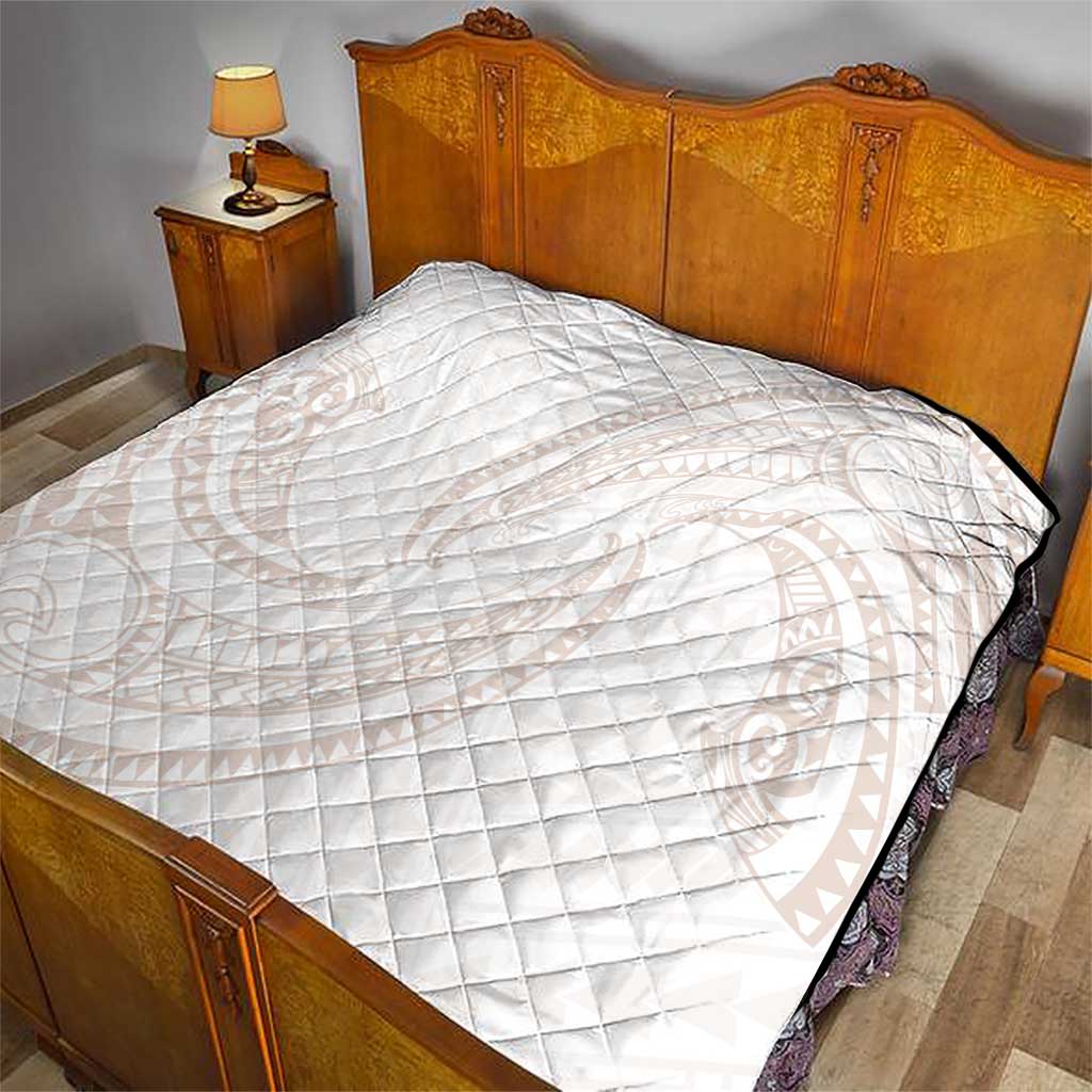 White Sunday Lotu Tamaiti Quilt Polynesian Wave Pastel Nude - Polynesian Pride